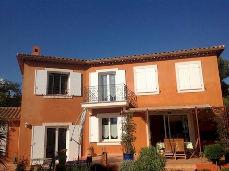 Gouttières en aluminium posées au mètre linéaire